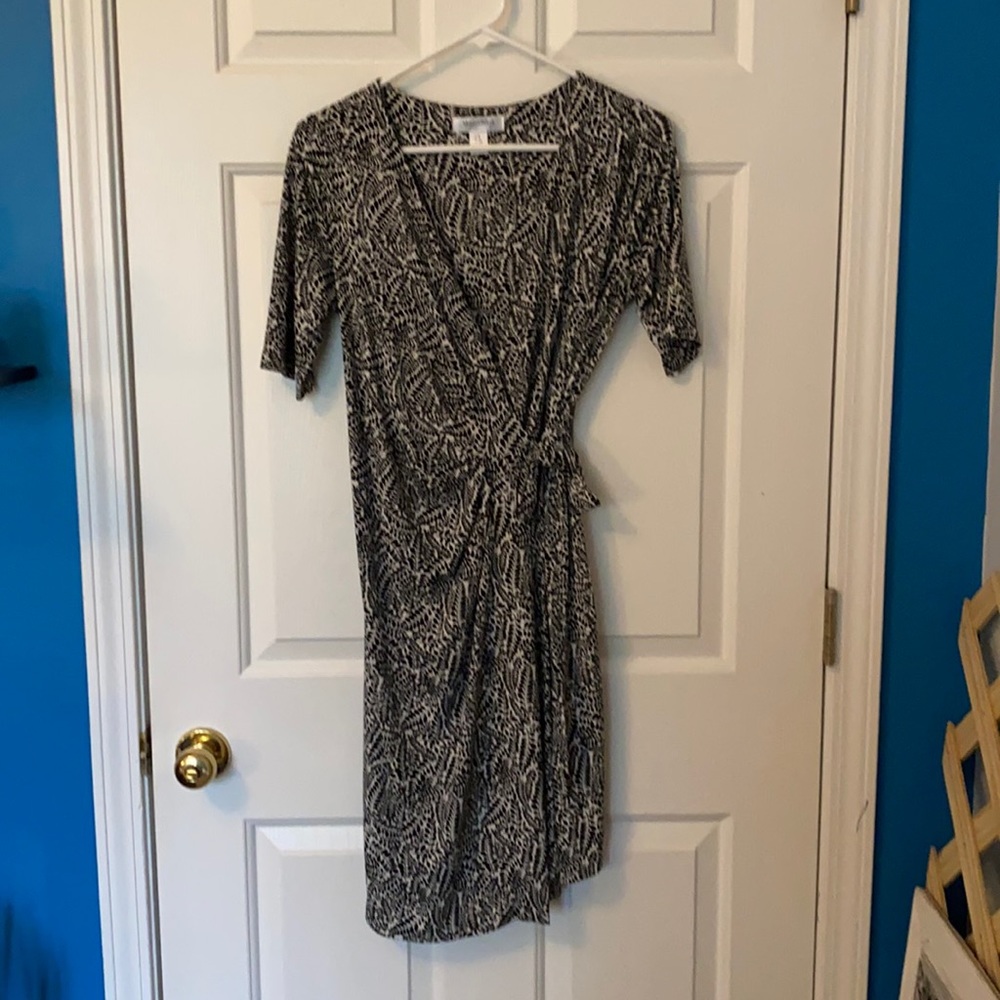 Motherhood Maternity wrap dress